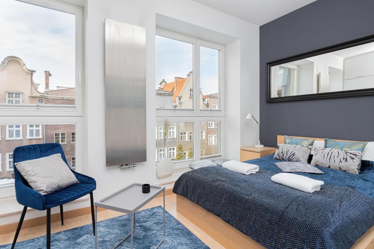 Old Town Neptun Apartments By Noclegi Renters Gdansk Luaran gambar