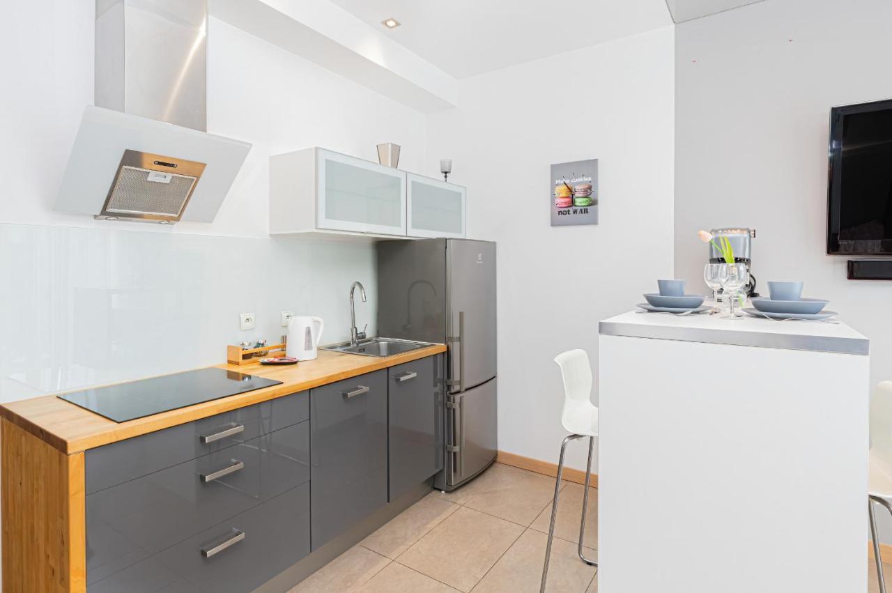 Old Town Neptun Apartments By Noclegi Renters Gdansk Luaran gambar